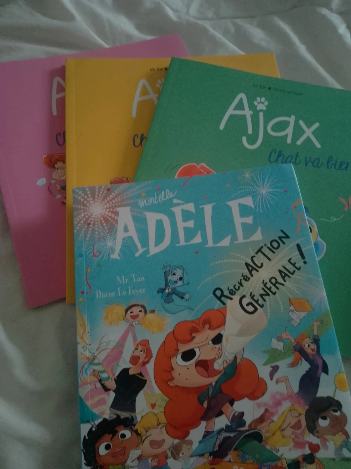 Lote de 4 cómics kid's ajax mortelle Adèle 21 – photo 4